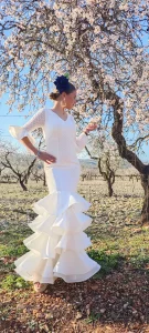 portada-vestido-blanco-flamenca